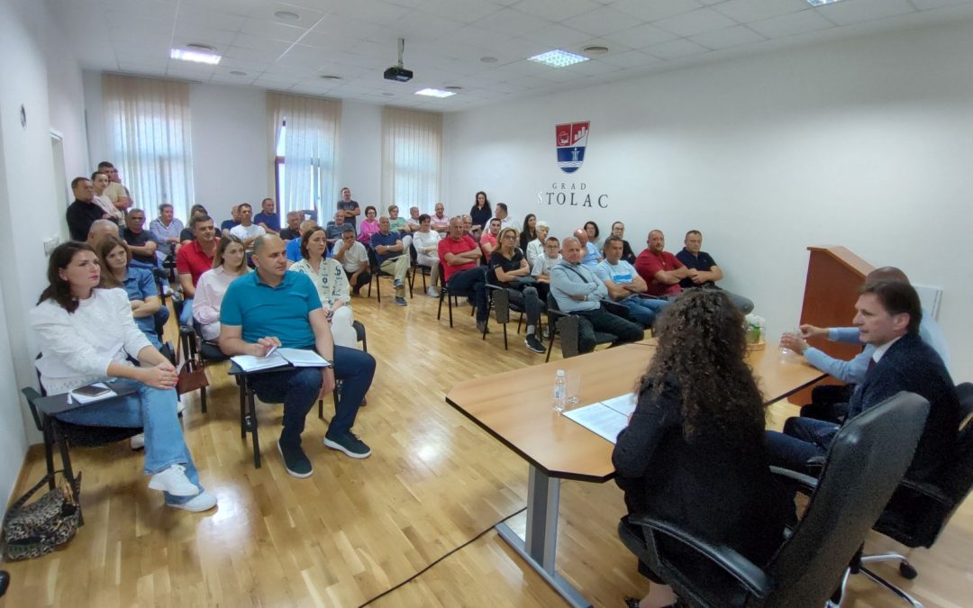 Ministar Hrnjić u Stocu: Poljoprivredna proizvodnja nema alternativu